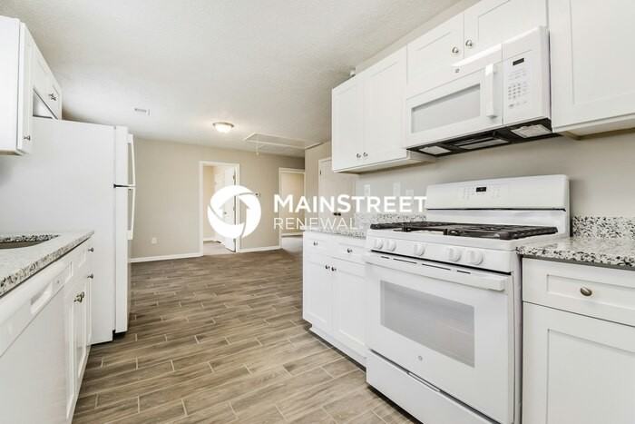 354 Mcarthur Dr Ne - Photo 6 of 16