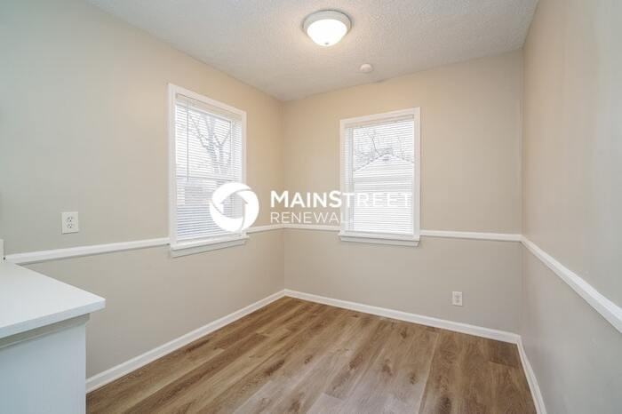 3428 North Riley Avenue - Photo 5 of 16