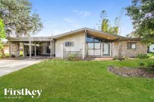 2749 Elm Drive Northeast - Photo 1 of 1