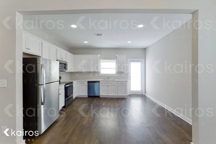 11545 Crimson Ridge Road - Photo 5 of 19