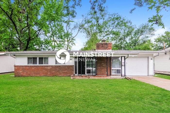 2280 Saint Catherine Street - Photo 2 of 16