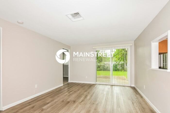 2280 Saint Catherine Street - Photo 5 of 16