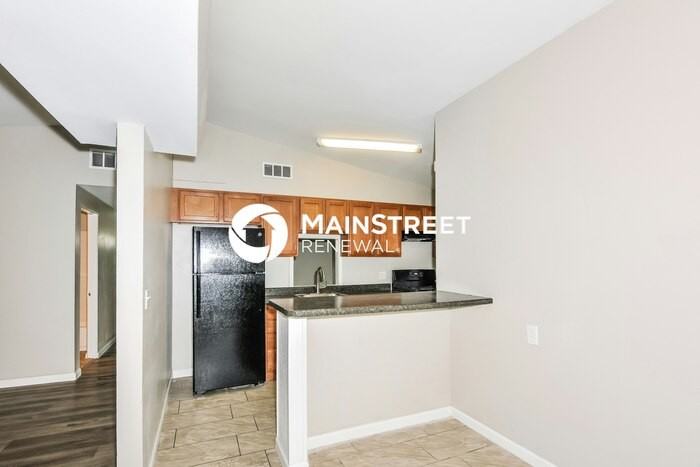 2280 Saint Catherine Street - Photo 6 of 16