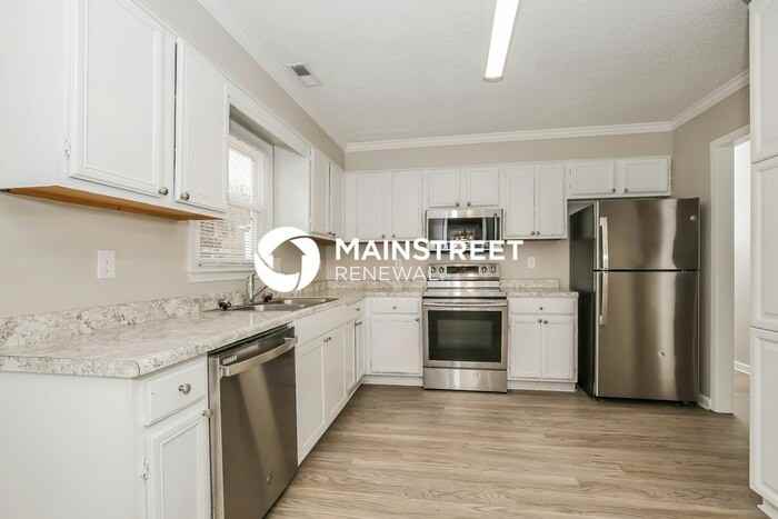 2436 Dewberry Farm Lane - Photo 7 of 17