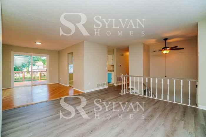 10387 Bridgewood Street - Photo 3 of 15