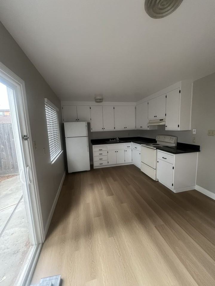 Grand at SoHay (Dixon FKA Foothill Townhomes) - Photo 3 of 7