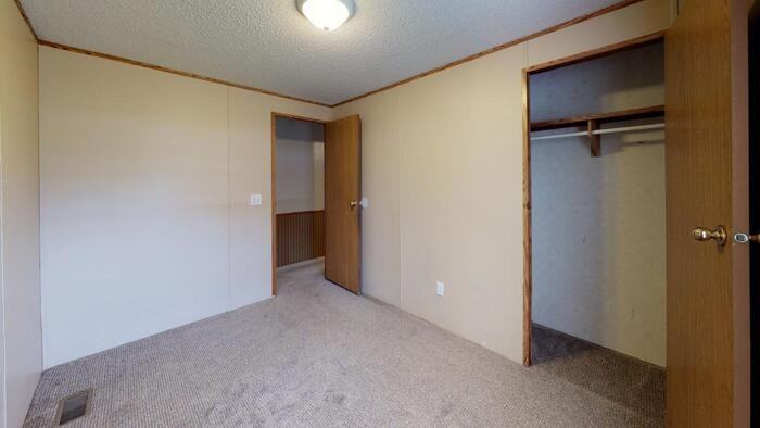 138 American Avenue - Photo 3 of 16