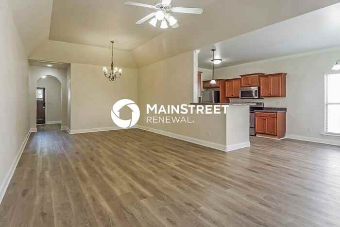 108 Lorrin Lane - Photo 2 of 15