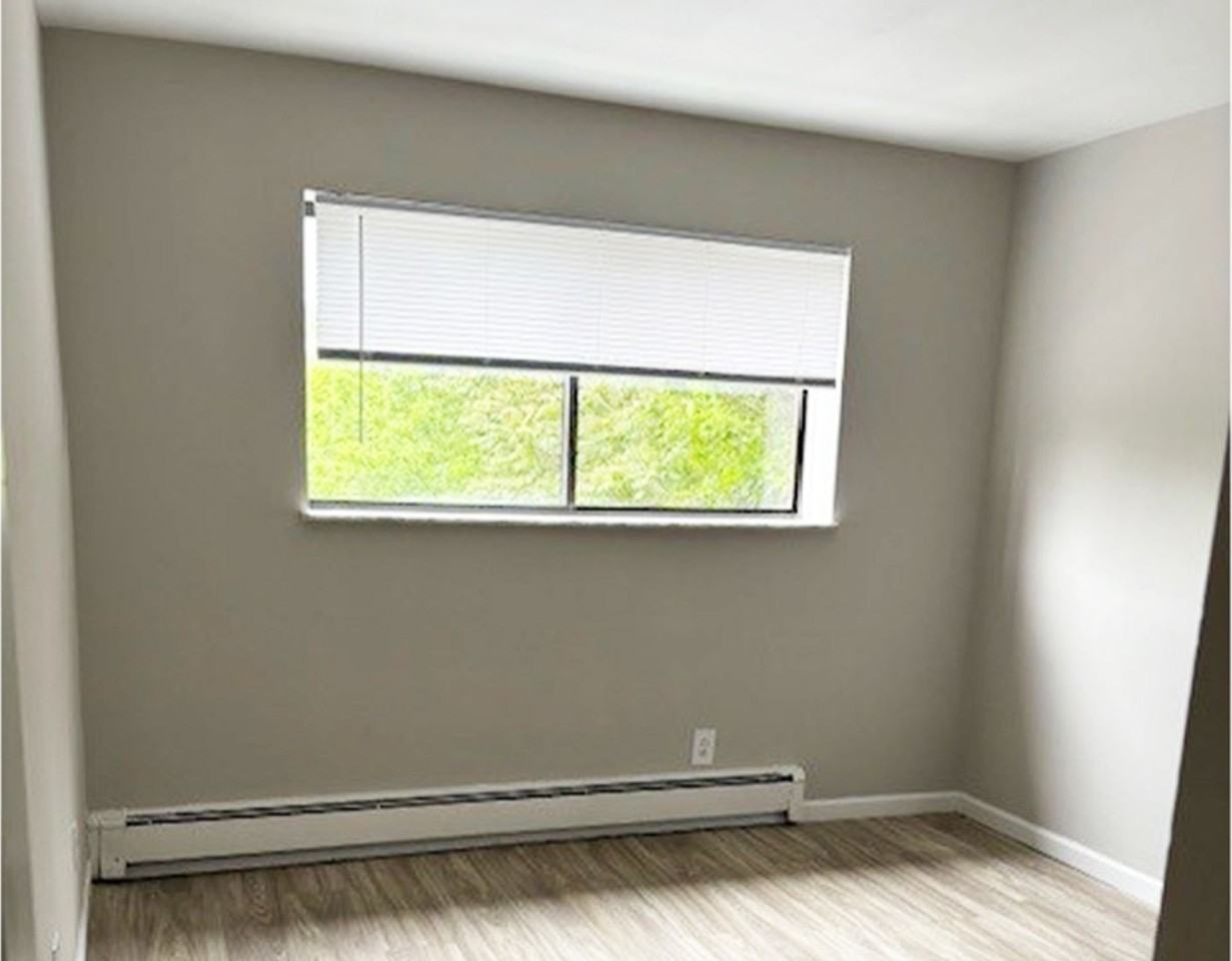 Clifton Colony - Photo 5 of 18