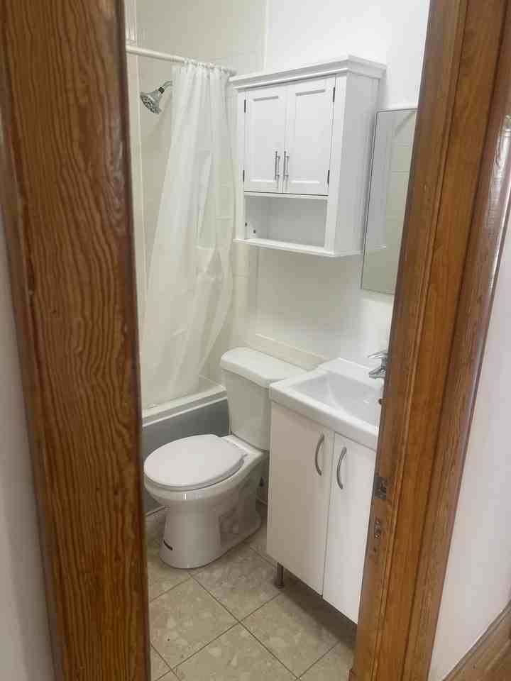 1478 Queen Street East #2nd Floor - Photo 6 of 20