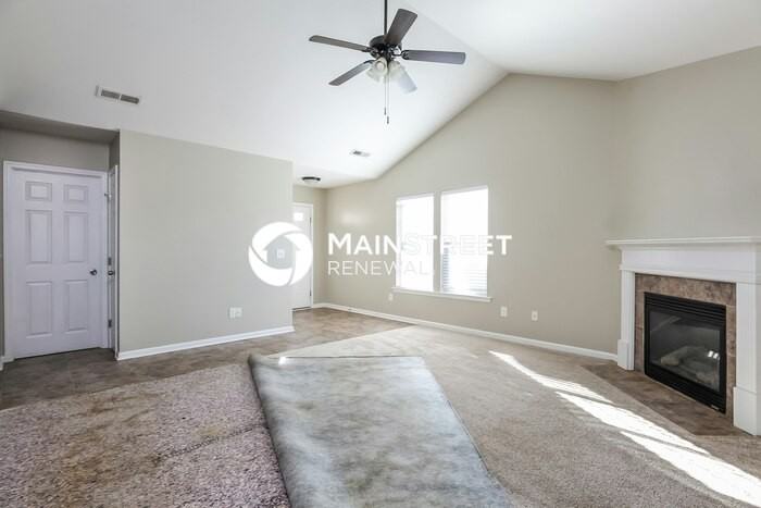 5783 Misty Hill Cir - Photo 4 of 15