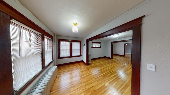 600 East Avenue D #1 - Photo 2 of 18