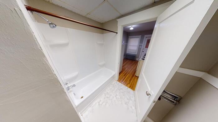 600 East Avenue D #1 - Photo 5 of 18