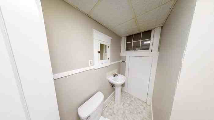 600 East Avenue D #1 - Photo 6 of 18