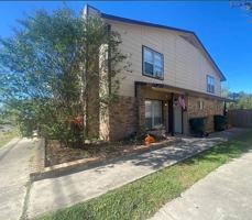 featured image of 3005 Lake Road