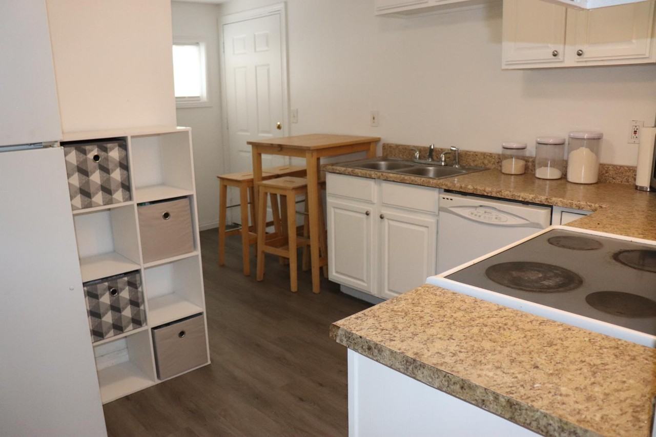 44 W 2700 S - Photo 4 of 10