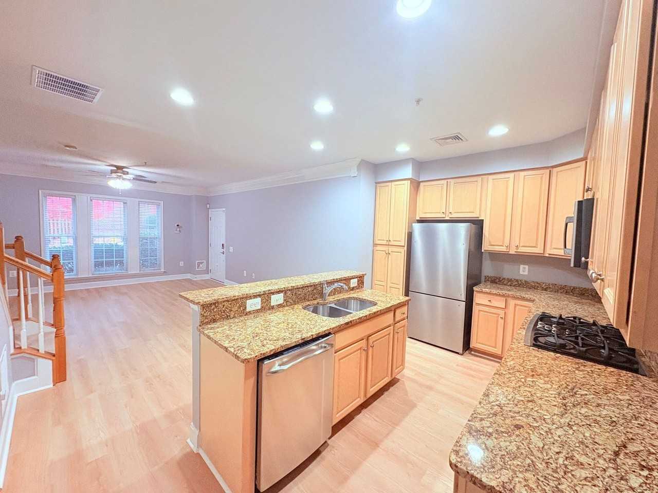 2396 Brookmoor Lane - Photo 2 of 33