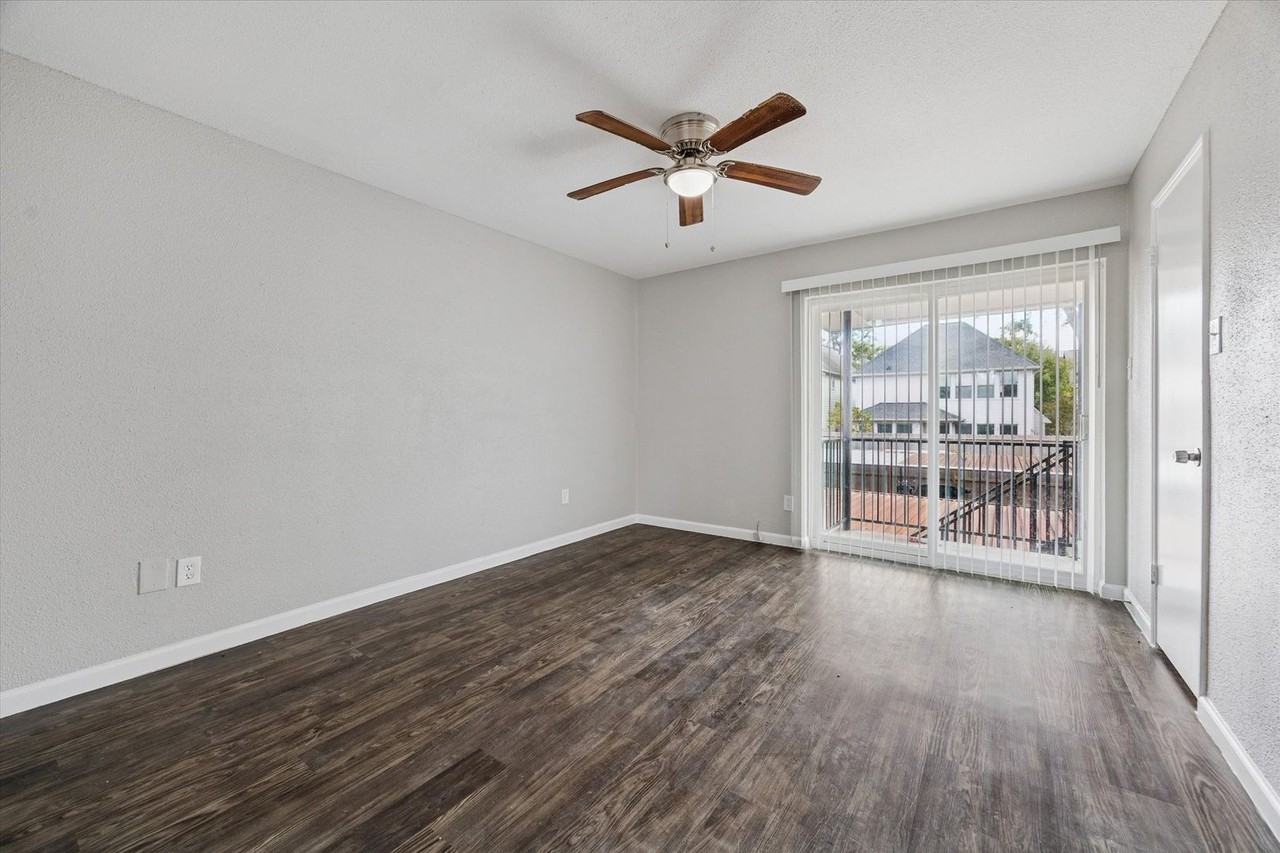 Tara Oaks - Photo 7 of 10