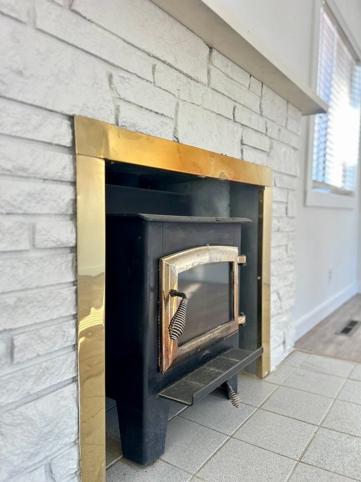 407 S Walnut St - Photo 4 of 21