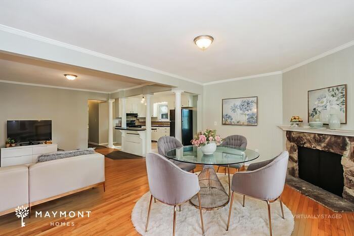 111 Point Cir - Photo 7 of 15