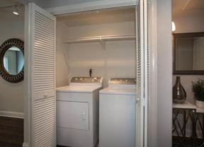 10407 Magnolia Boulevard - Photo 1 of 1