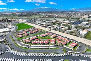 featured image of 1401 E Santo Antonio Dr