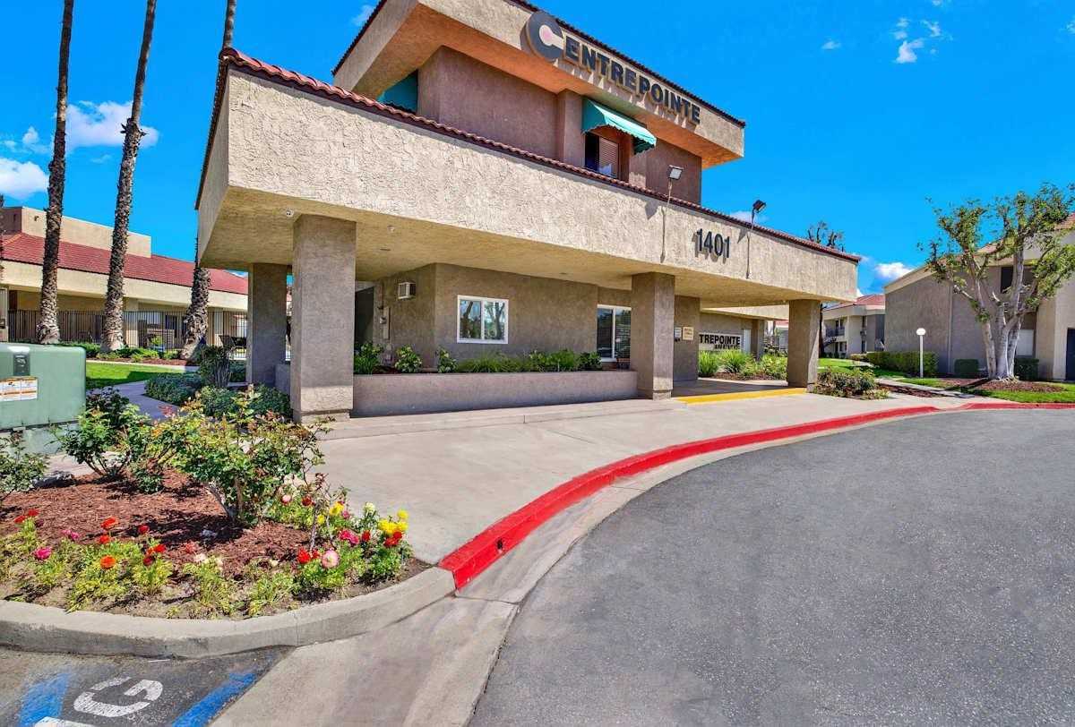 1401 East Santo Antonio Drive - Photo 5 of 23