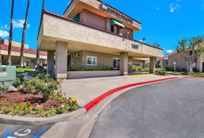 featured image of 1401 E Santo Antonio Dr