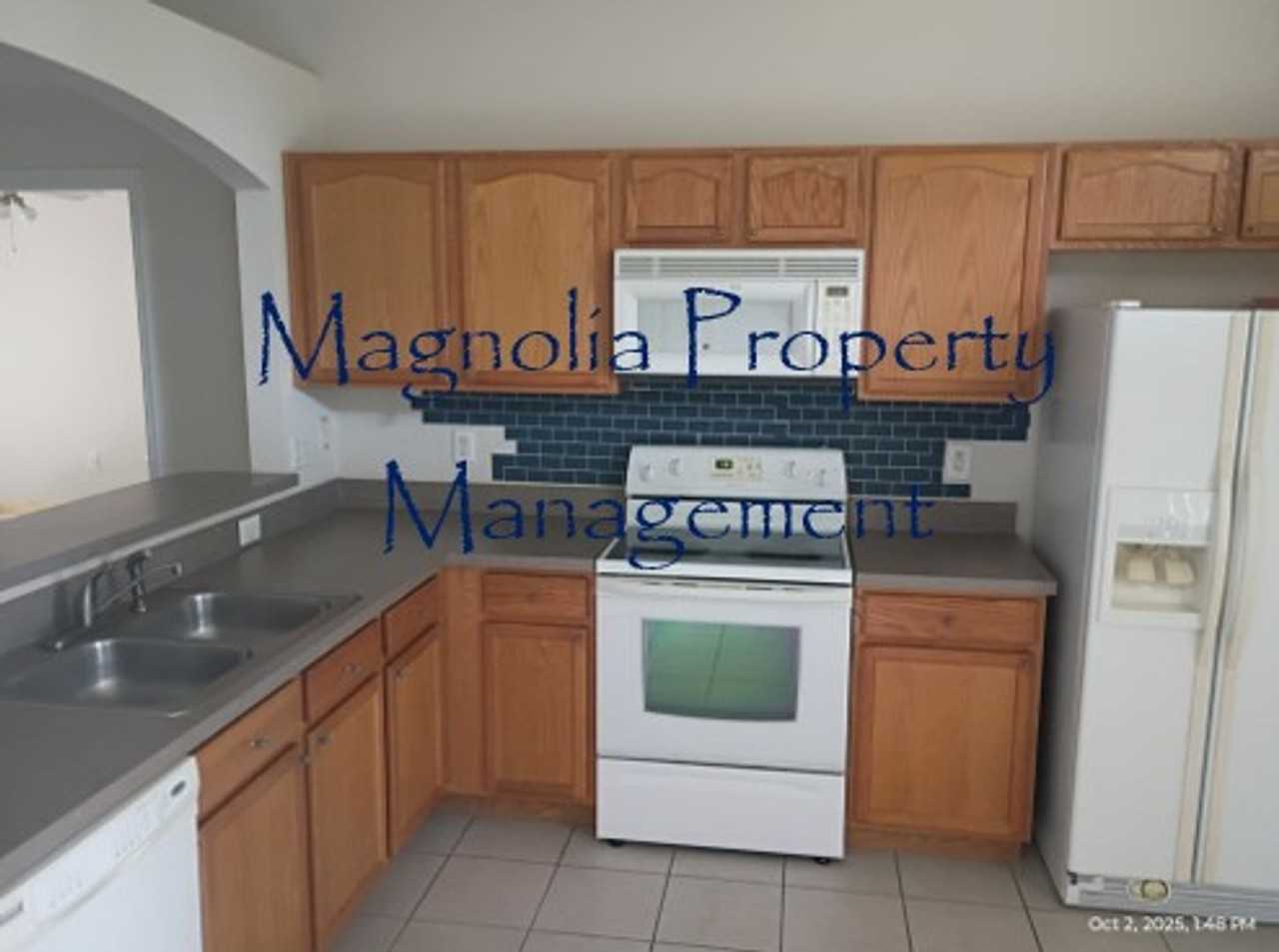 2792 Boardwalk Way - Photo 5 of 22