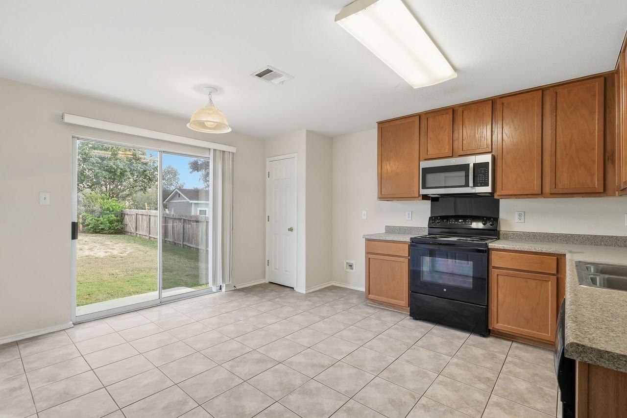 1822 Goldgap Fox - Photo 6 of 28