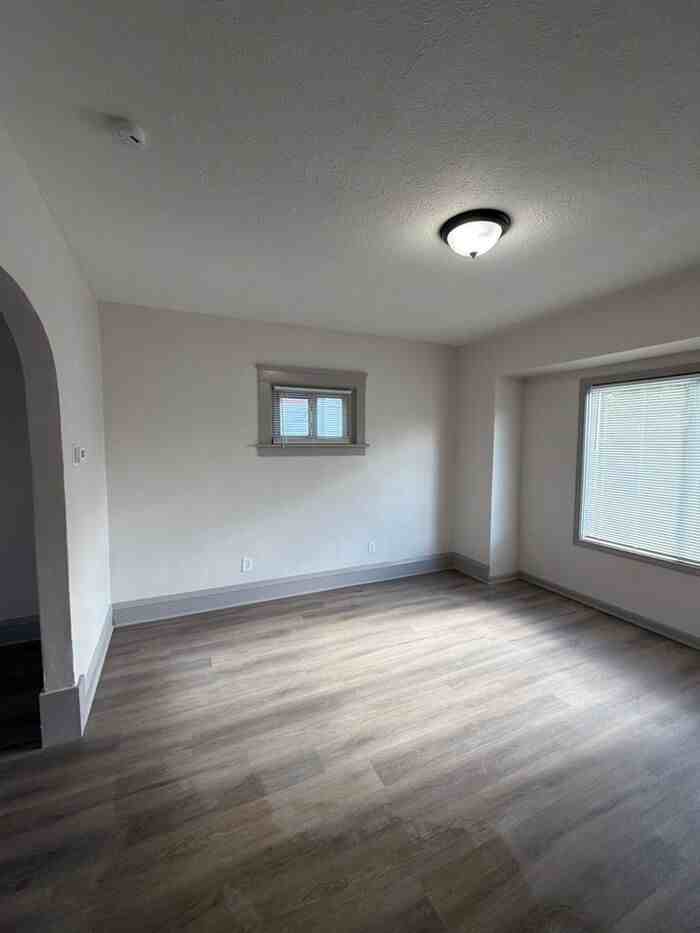 1927 Merl Ave - Photo 6 of 19