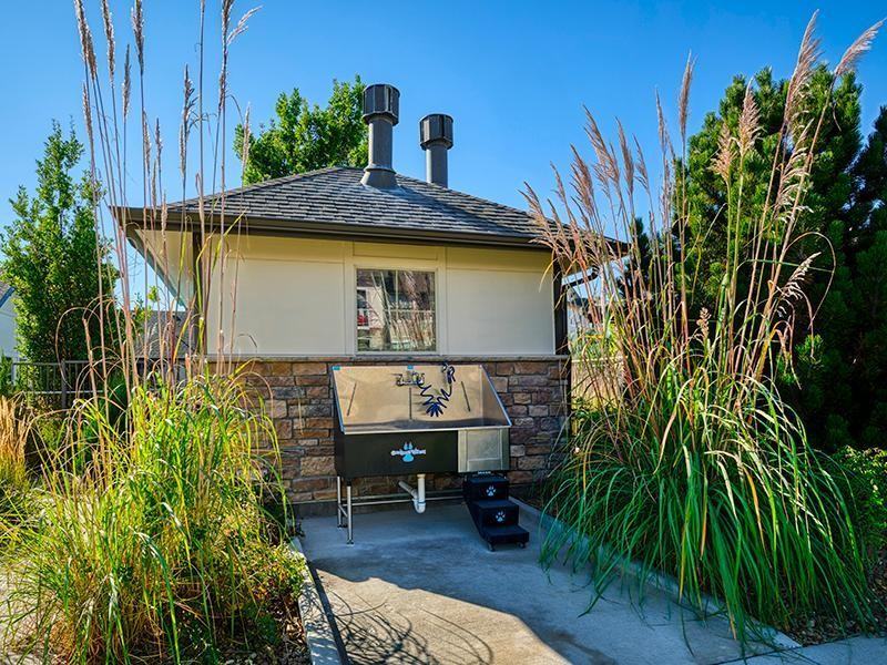 9701 Pearl St - Photo 7 of 15