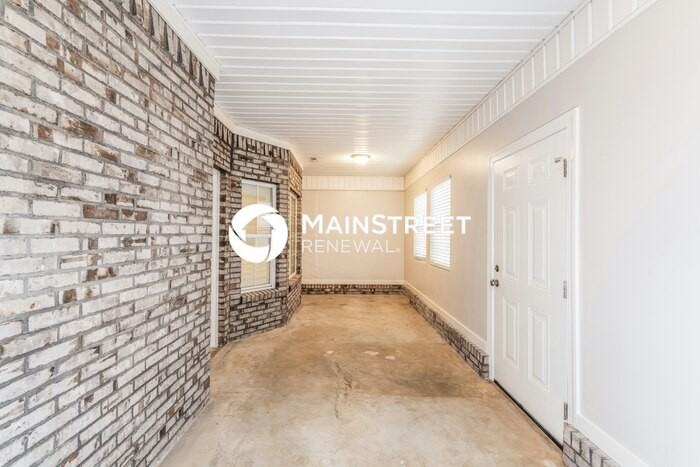 140 Camellia Ln - Photo 4 of 18