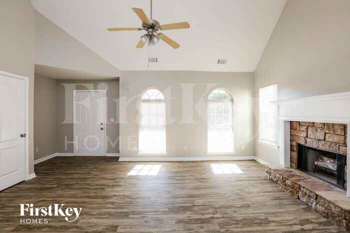 298 Greentree Trail - Photo 3 of 19