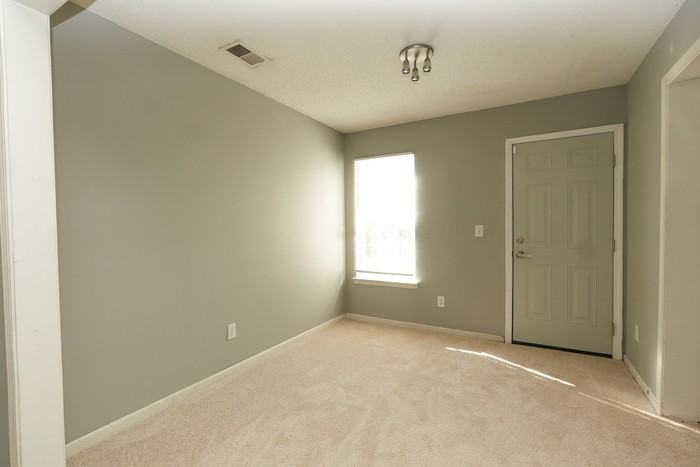 10217 Covingtonwood Drive - Photo 6 of 11