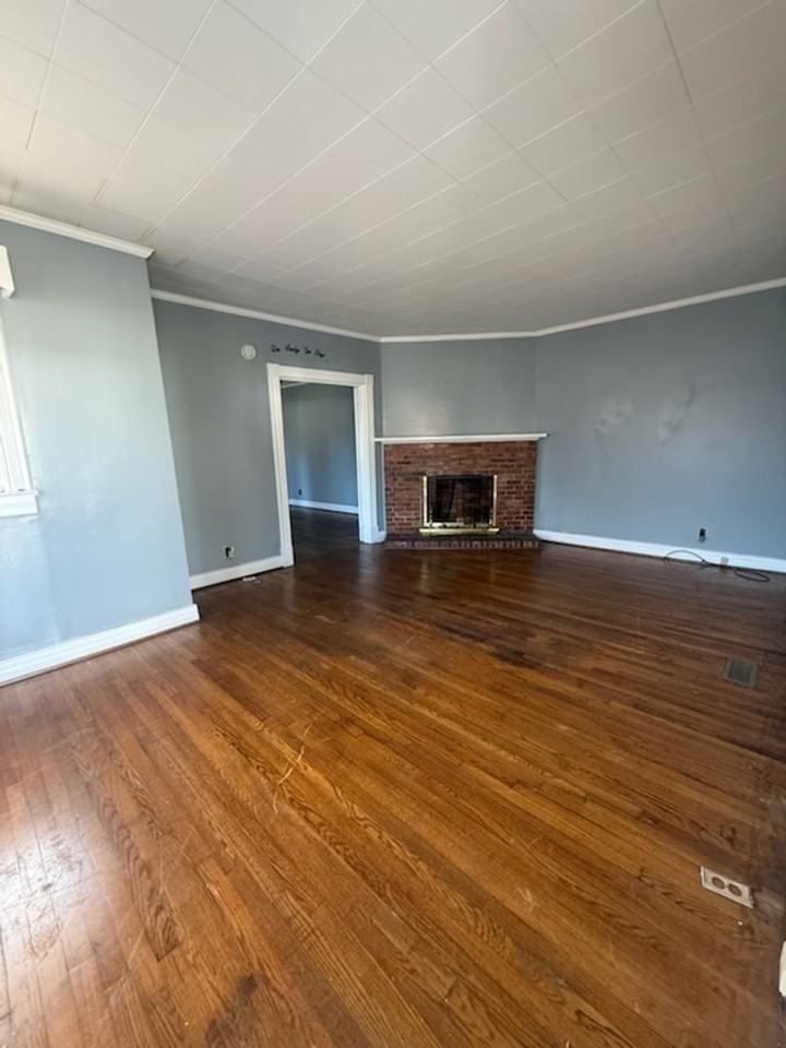 501 Chestnut Street - Photo 2 of 6