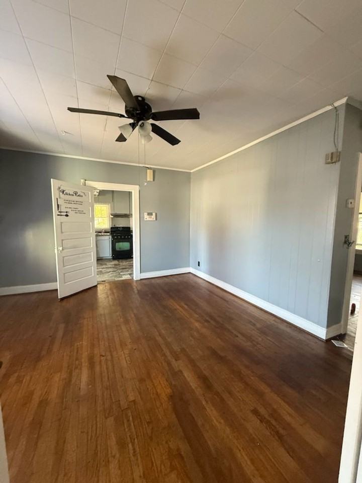 501 Chestnut Street - Photo 3 of 6