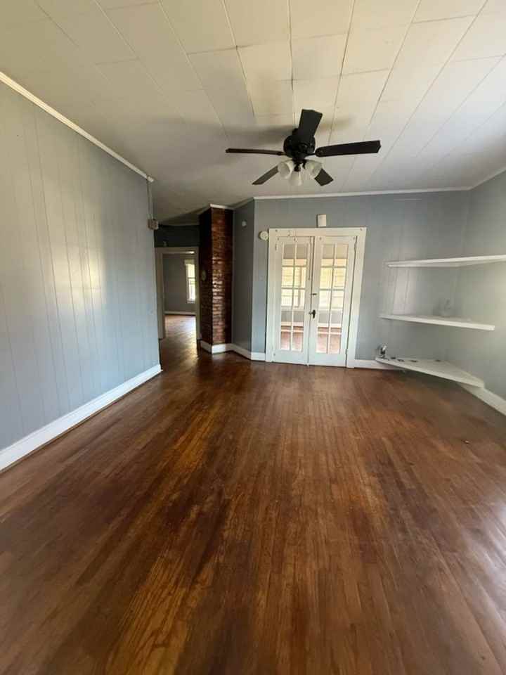 501 Chestnut Street - Photo 4 of 6