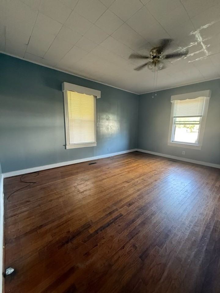 501 Chestnut Street - Photo 5 of 6