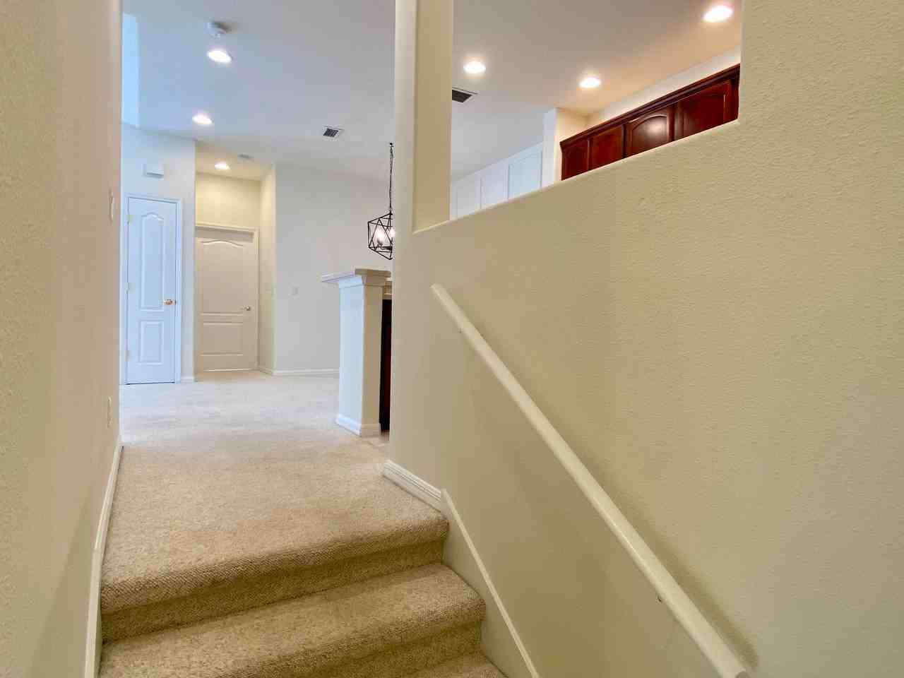 17321 Promenade Drive - Photo 6 of 32