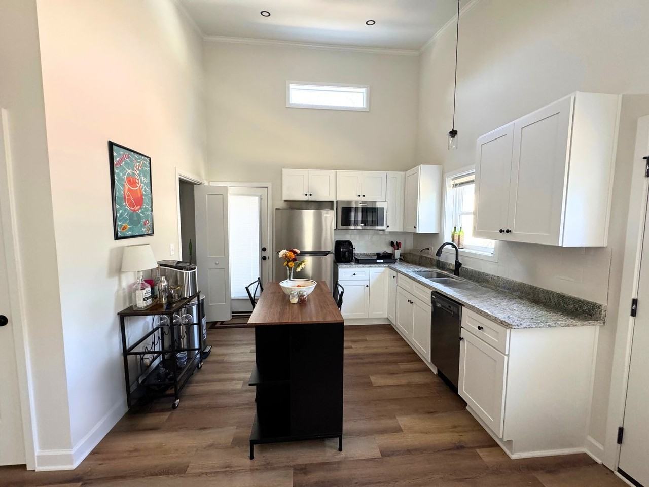 478 Ruth St - Photo 3 of 7