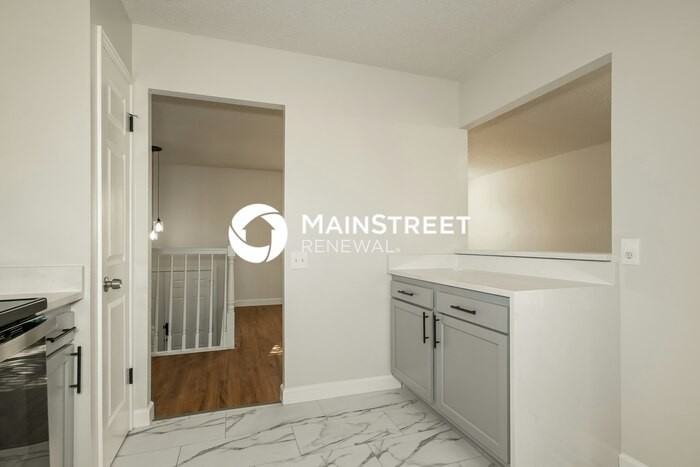 28 Trade Winds Drive - Photo 7 of 19