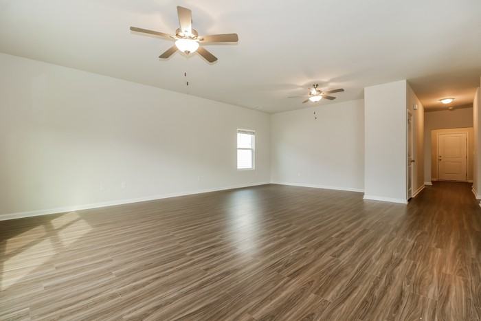 363 Augustine Dr - Photo 3 of 11