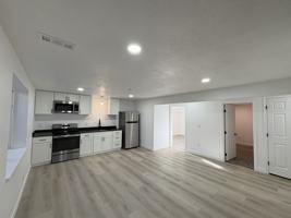 featured image of 7898 North Tinamous Road