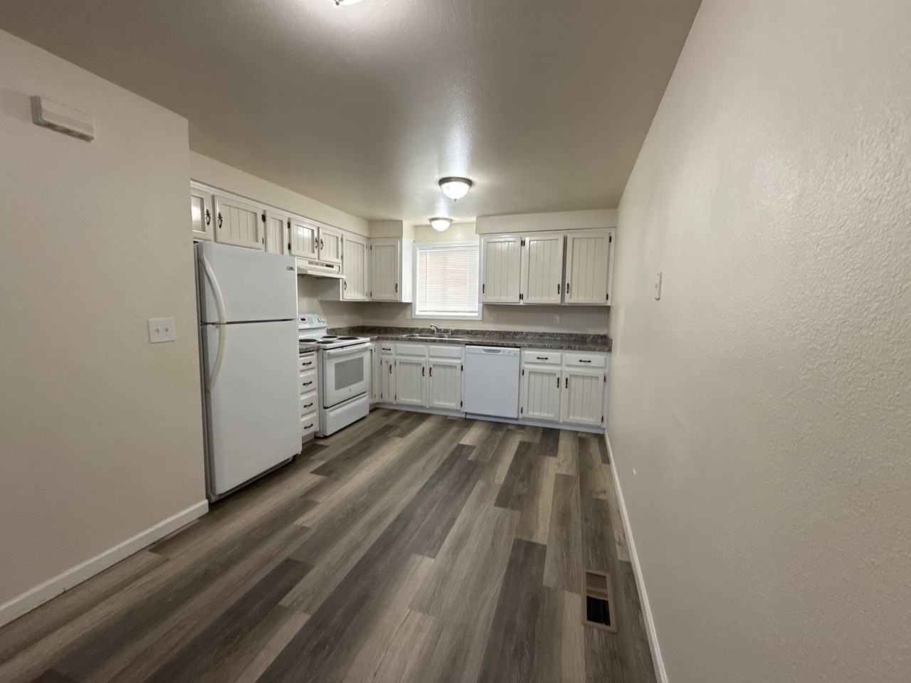 A_Clea1175 - Photo 3 of 8