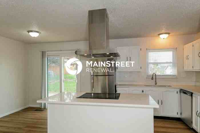 1923 Missouri Ave - Photo 6 of 20