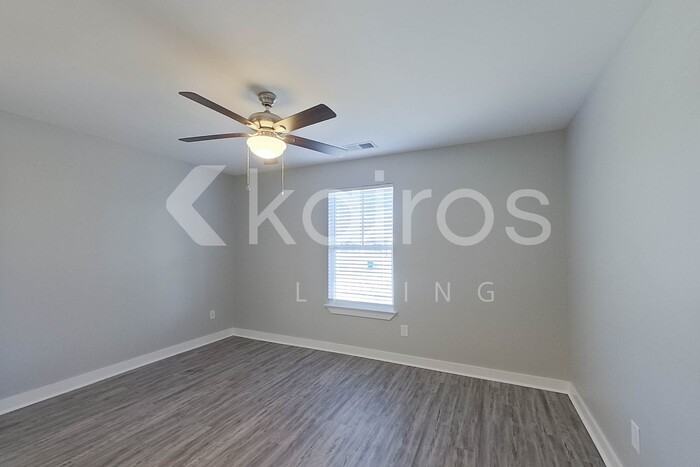 516 9th Ave - Photo 7 of 21