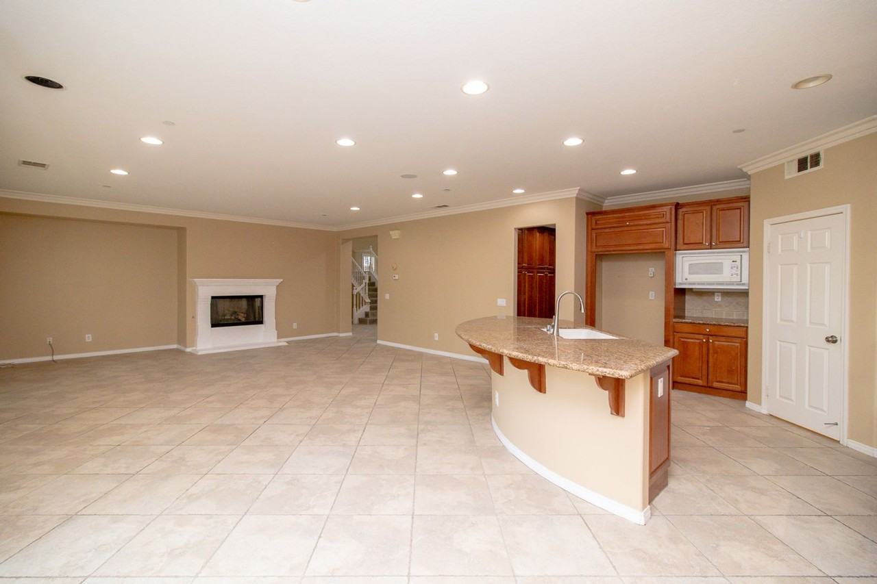 19737 Country Rose Dr - Photo 6 of 50