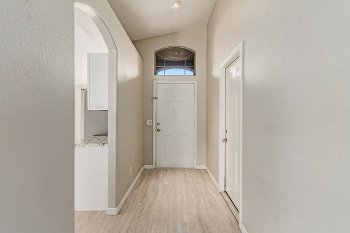 3813 E Wyatt Way - Photo 5 of 36