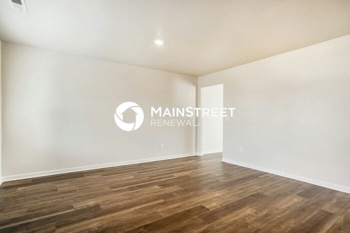 124 Lahinch Dr - Photo 6 of 19